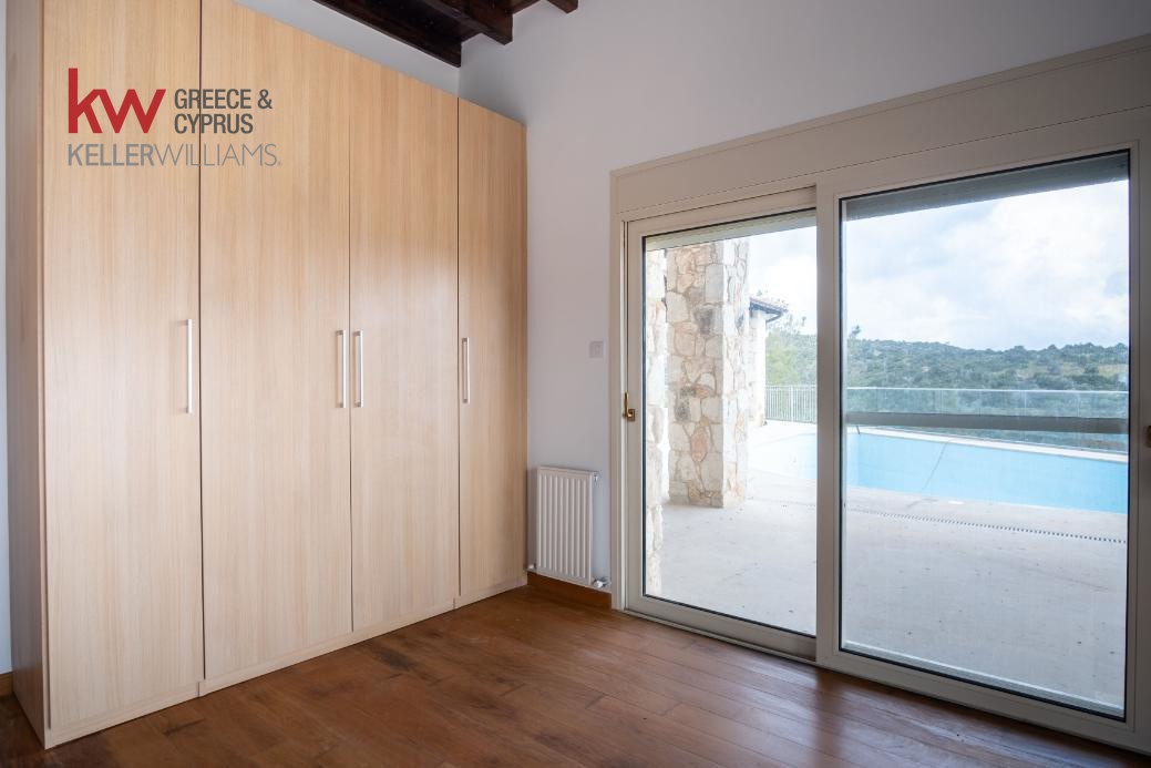 3 bedrooms Bungalow in Neo Chorio, Paphos, Cyprus No. 61234