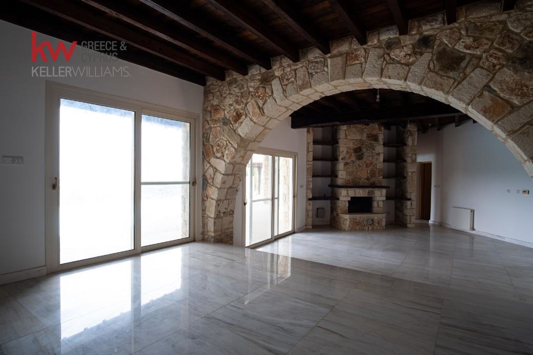3 bedrooms Bungalow in Neo Chorio, Paphos, Cyprus No. 61234
