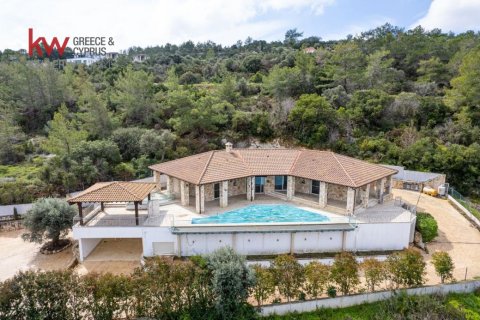 3 bedrooms Bungalow in Neo Chorio, Paphos, Cyprus No. 61234