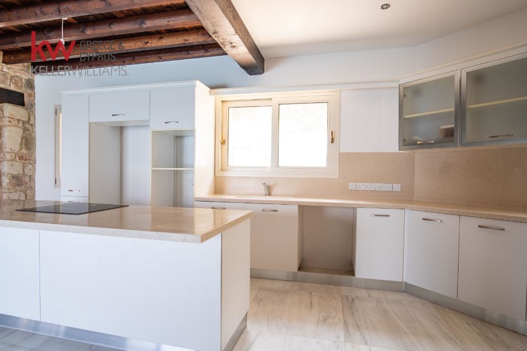 3 bedrooms Bungalow in Neo Chorio, Paphos, Cyprus No. 61234
