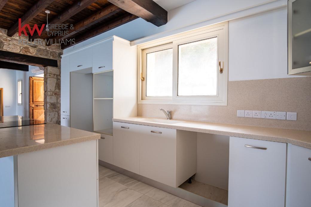 3 bedrooms Bungalow in Neo Chorio, Paphos, Cyprus No. 61234