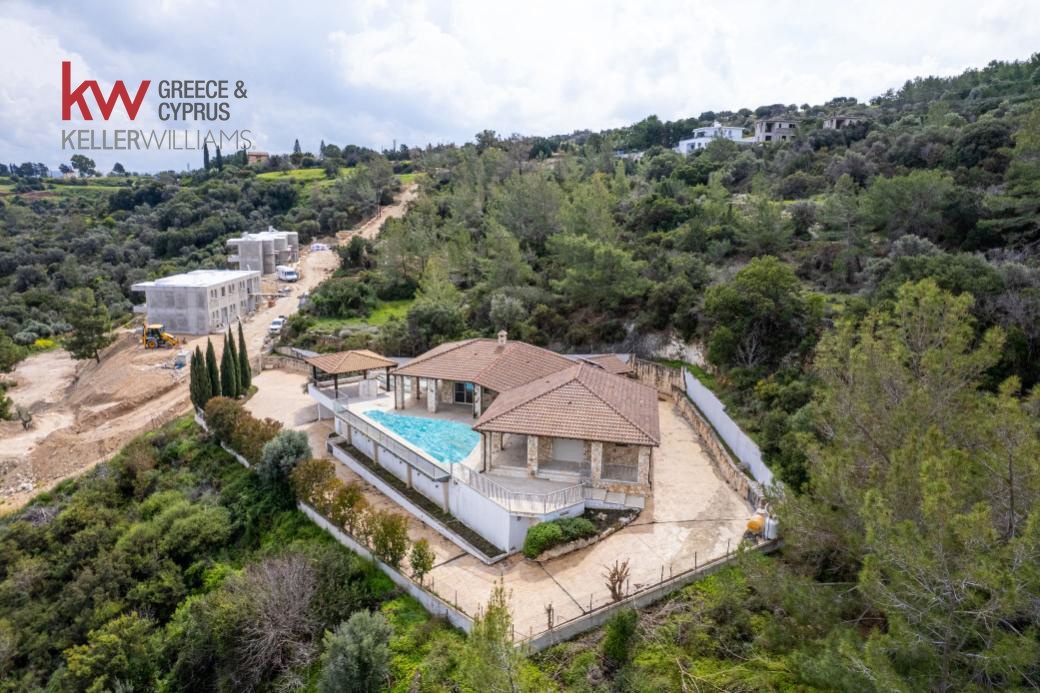 3 bedrooms Bungalow in Neo Chorio, Paphos, Cyprus No. 61234