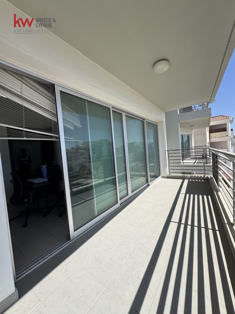 116m2 Bureau à Larnaca, Larnaka, Chypre No. 40103