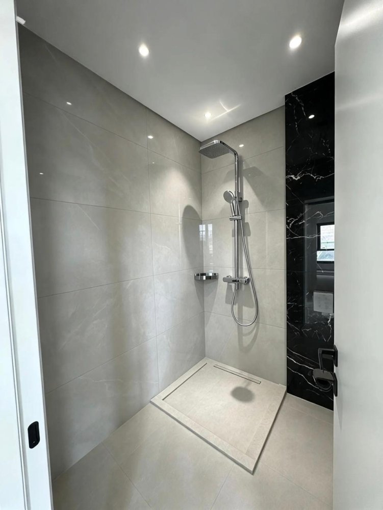 3 bedrooms Apartment in Mesa Geitonia, Limassol, Cyprus No. 62307