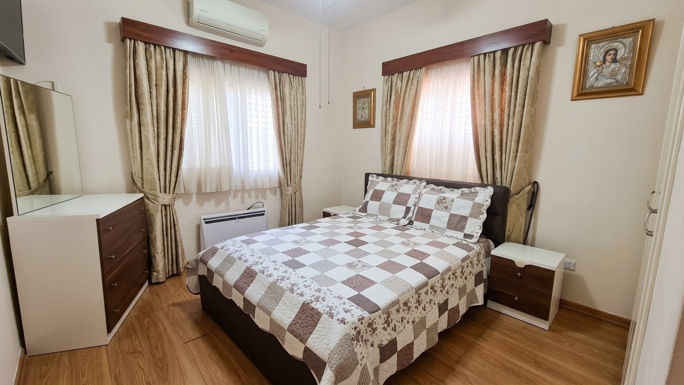 3 bedrooms Bungalow in Aradippou, Larnaka, Cyprus No. 62357