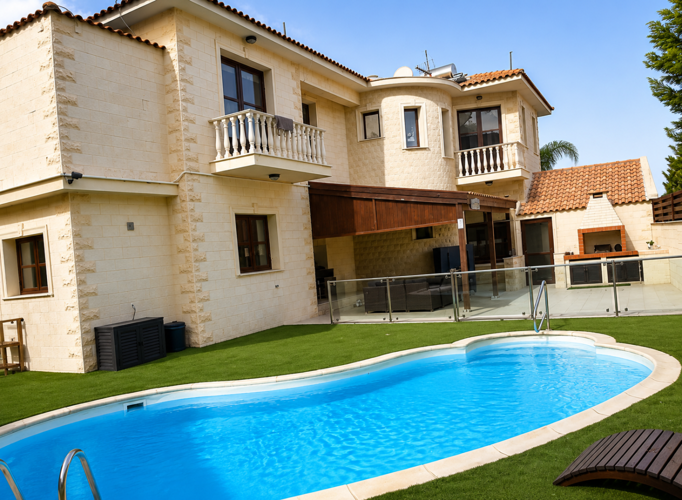 5 bedrooms Villa in Aradippou, Larnaka, Cyprus No. 61497