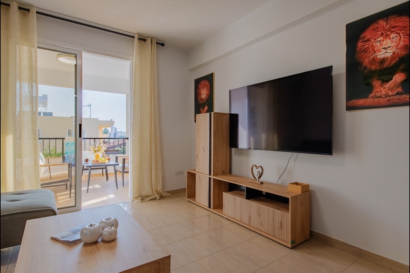 2 bedrooms Apartment in Larnaca, Larnaka, Cyprus No. 62544
