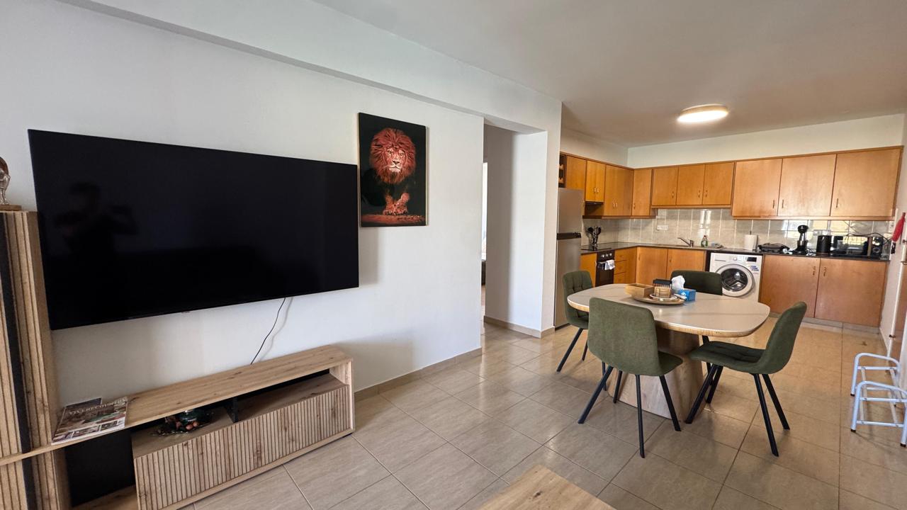 2 bedrooms Apartment in Larnaca, Larnaka, Cyprus No. 62544