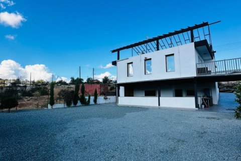 4 bedrooms Villa in Souni–Zanatzia, Limassol, Cyprus No. 62630