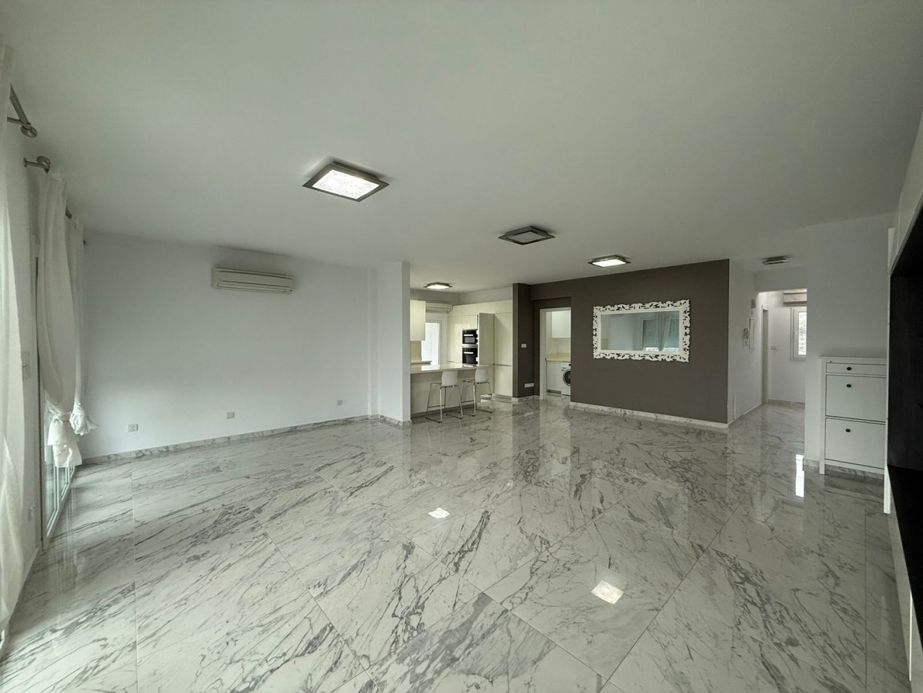 3 bedrooms Apartment in Parekklisia, Limassol, Cyprus No. 62266