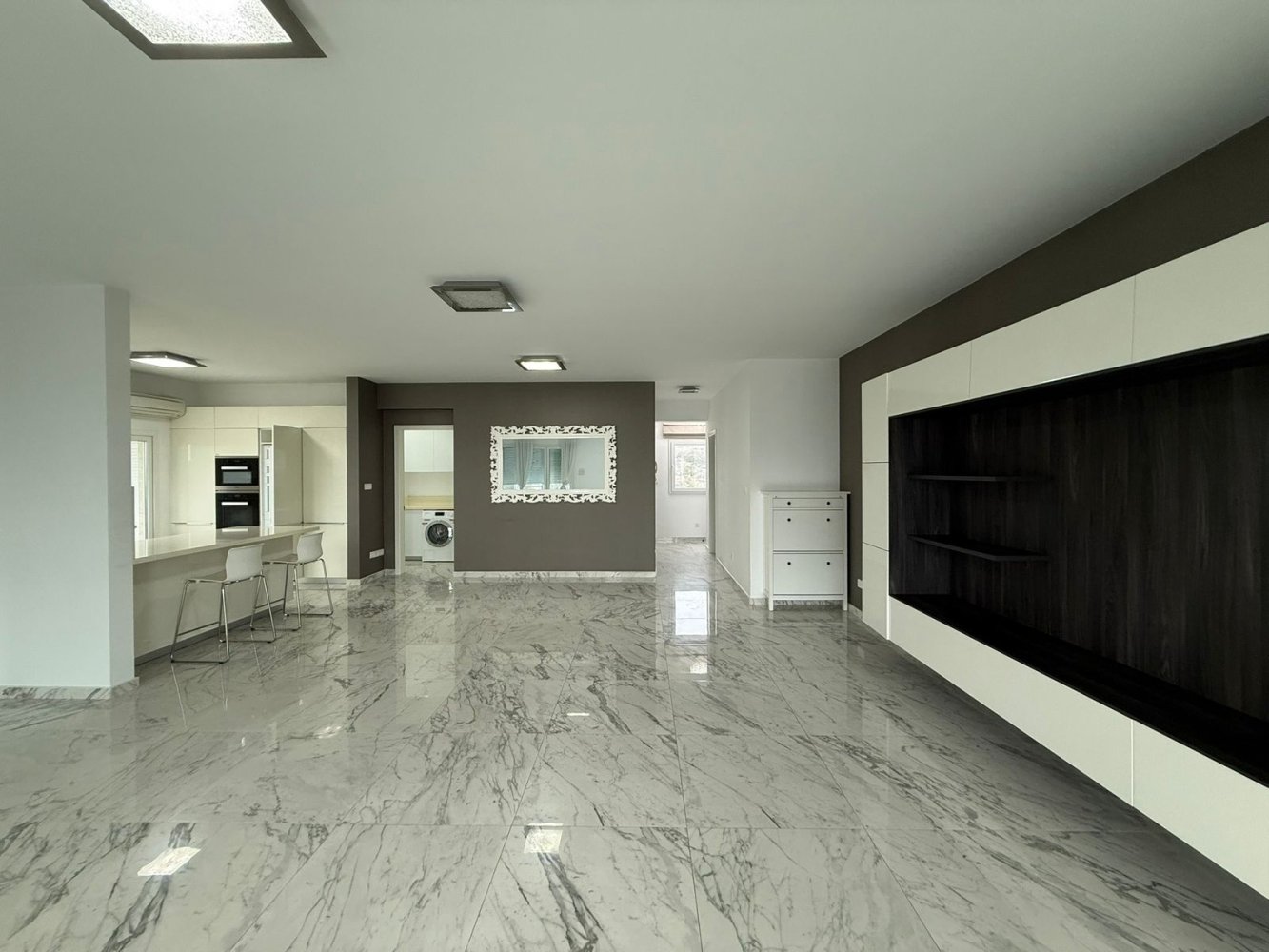 3 bedrooms Apartment in Parekklisia, Limassol, Cyprus No. 62266