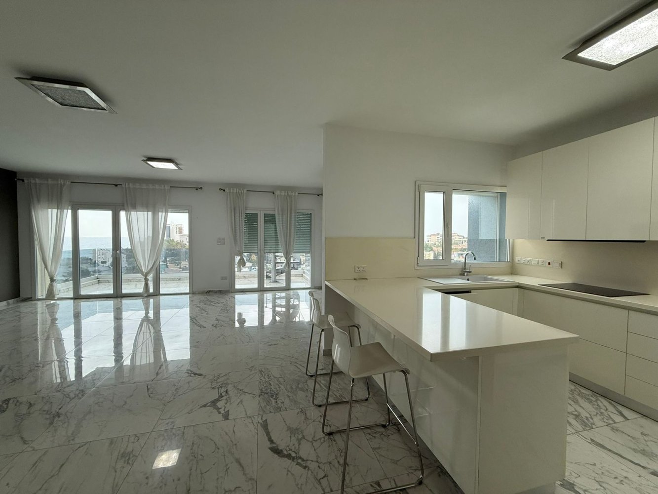 3 bedrooms Apartment in Parekklisia, Limassol, Cyprus No. 62266