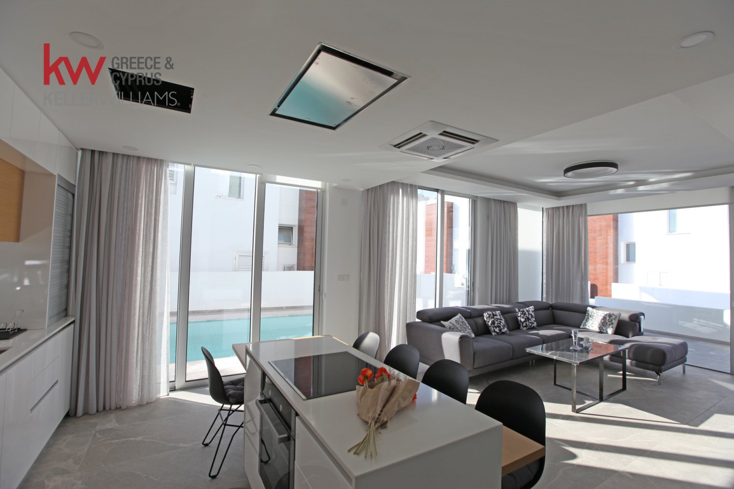 4 chambres Villa à Paralimni, Ammochostos, Chypre No. 60352