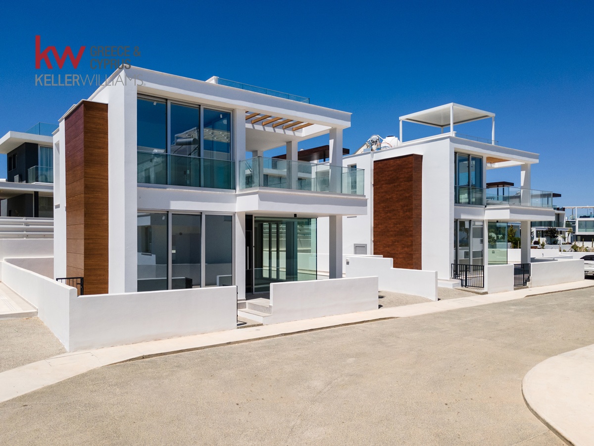 4 chambres Villa à Paralimni, Ammochostos, Chypre No. 60352