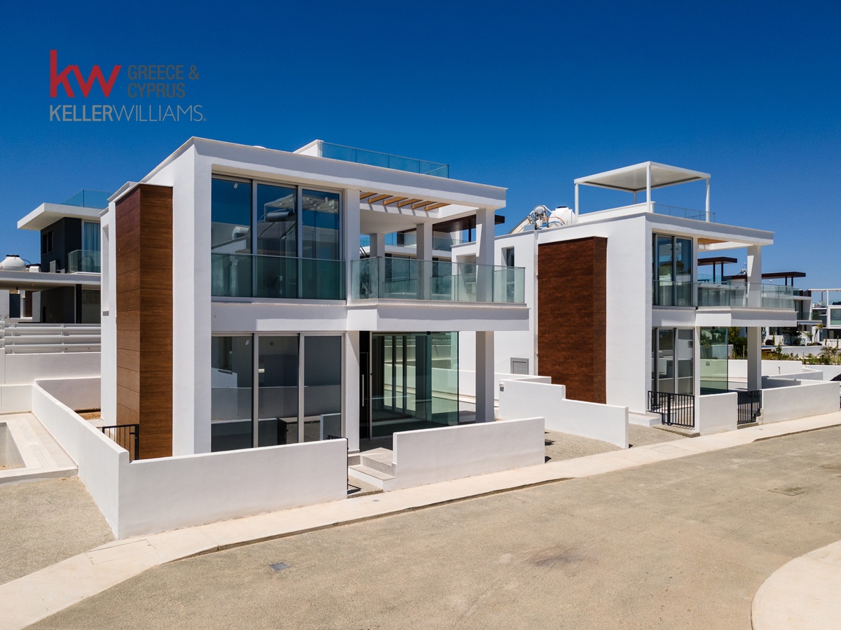 4 chambres Villa à Paralimni, Ammochostos, Chypre No. 60352
