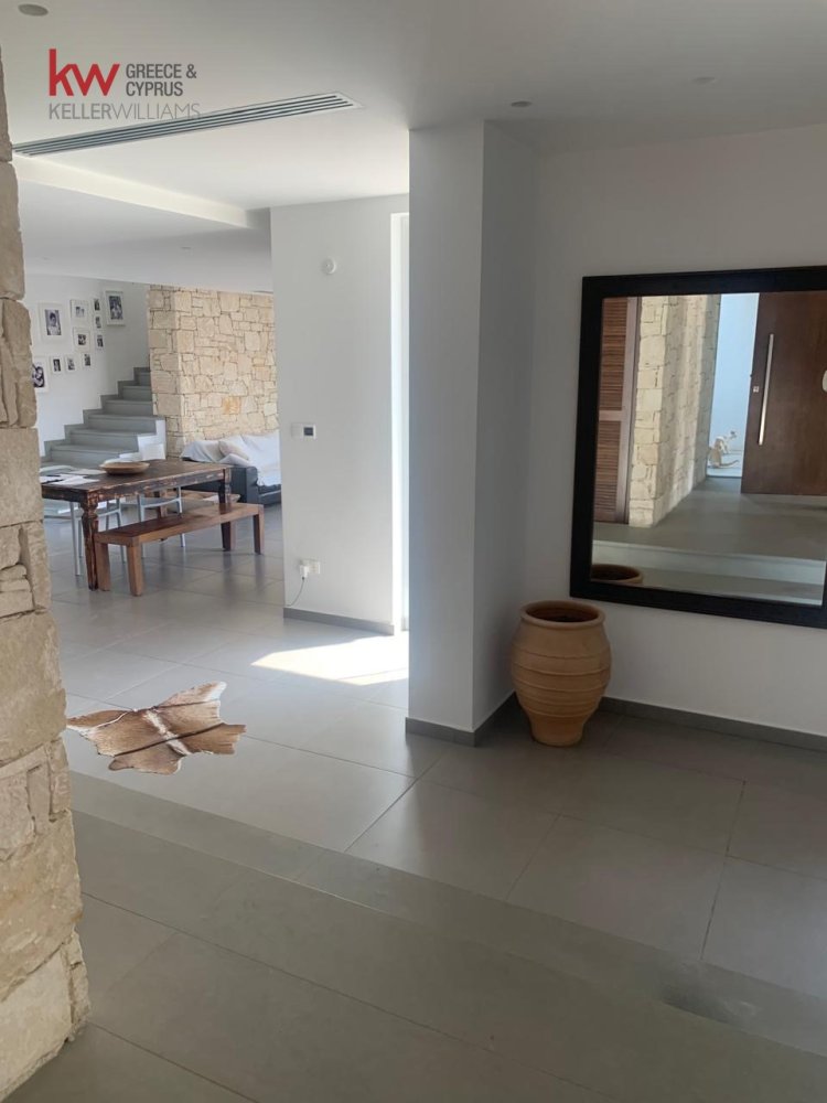 5 bedrooms Villa in Konia, Paphos, Cyprus No. 62180
