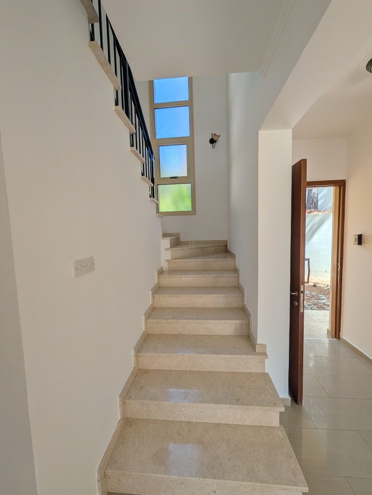 4 bedrooms Villa in Tala, Paphos, Cyprus No. 62106