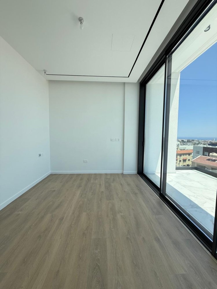 3 dormitorios Apartamento en Agios Athanasios, Limassol, Chipre No. 62154