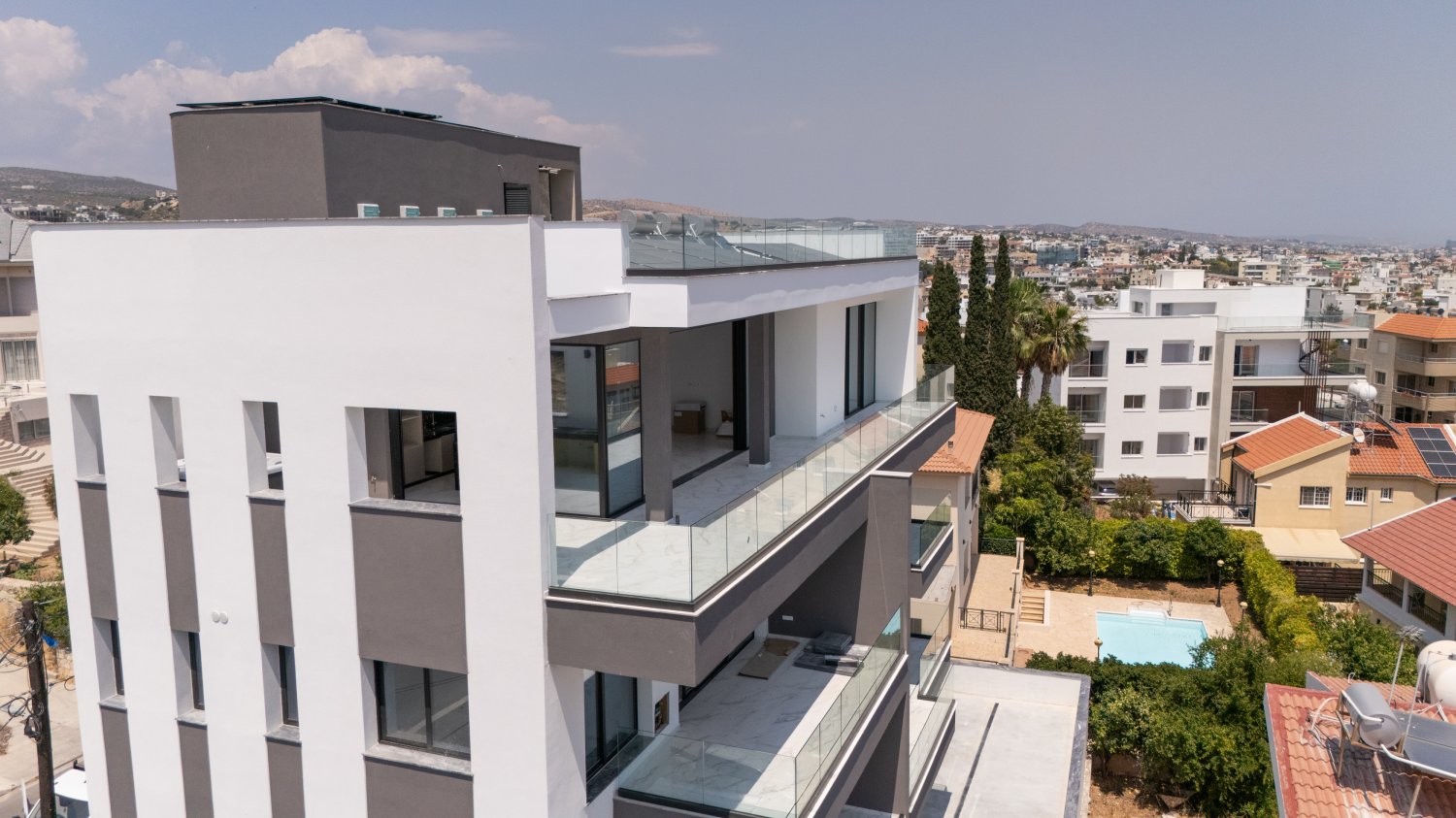 3 dormitorios Apartamento en Agios Athanasios, Limassol, Chipre No. 62154