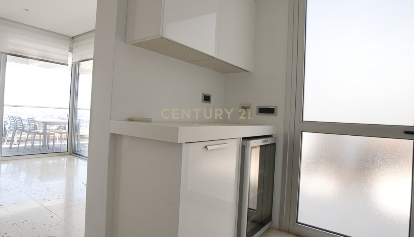 3 dormitorios Apartamento en Mesa Geitonia, Limassol, Chipre No. 65443