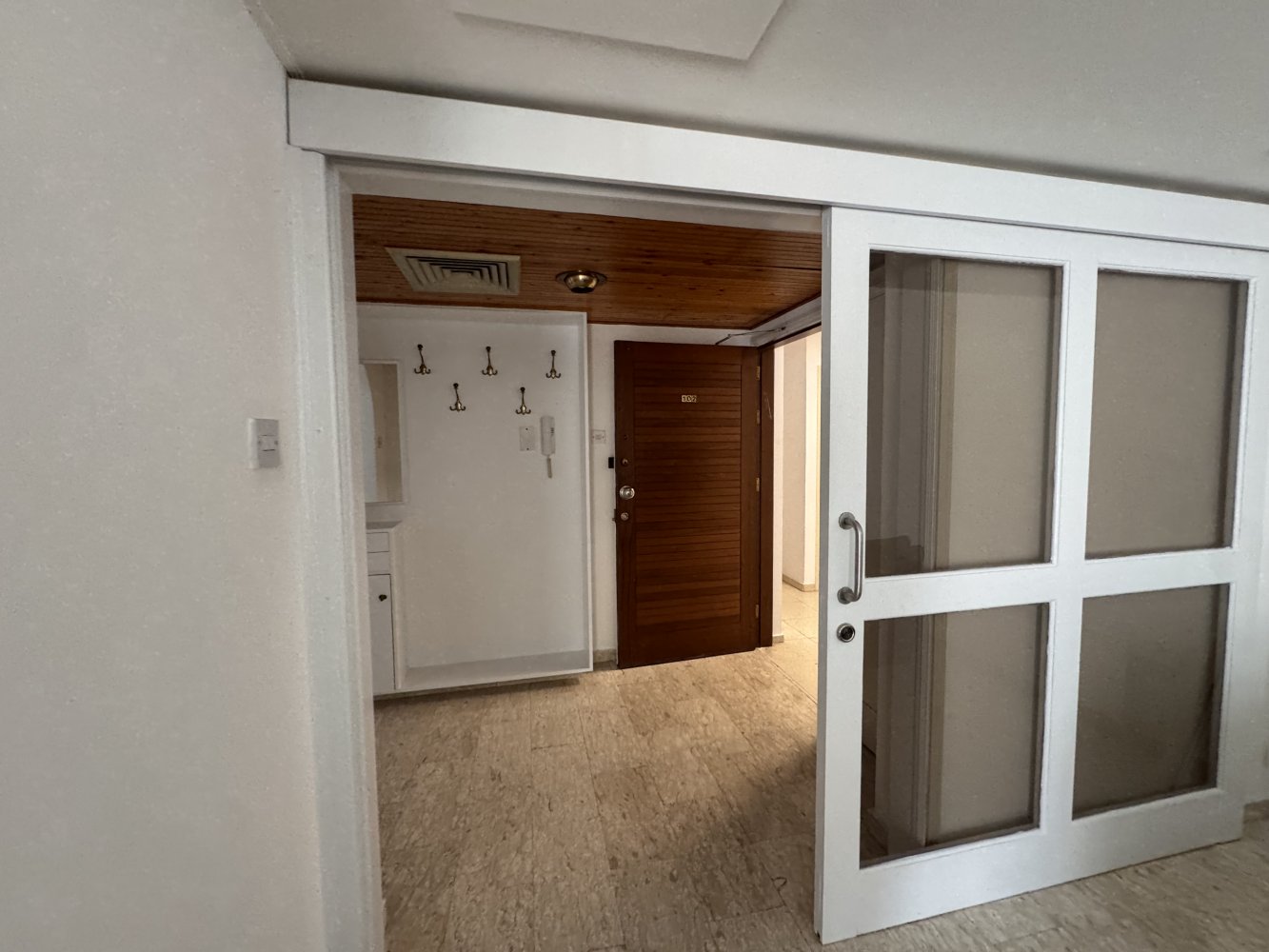 3 bedrooms Apartment in Nicosia, Cyprus No. 61783