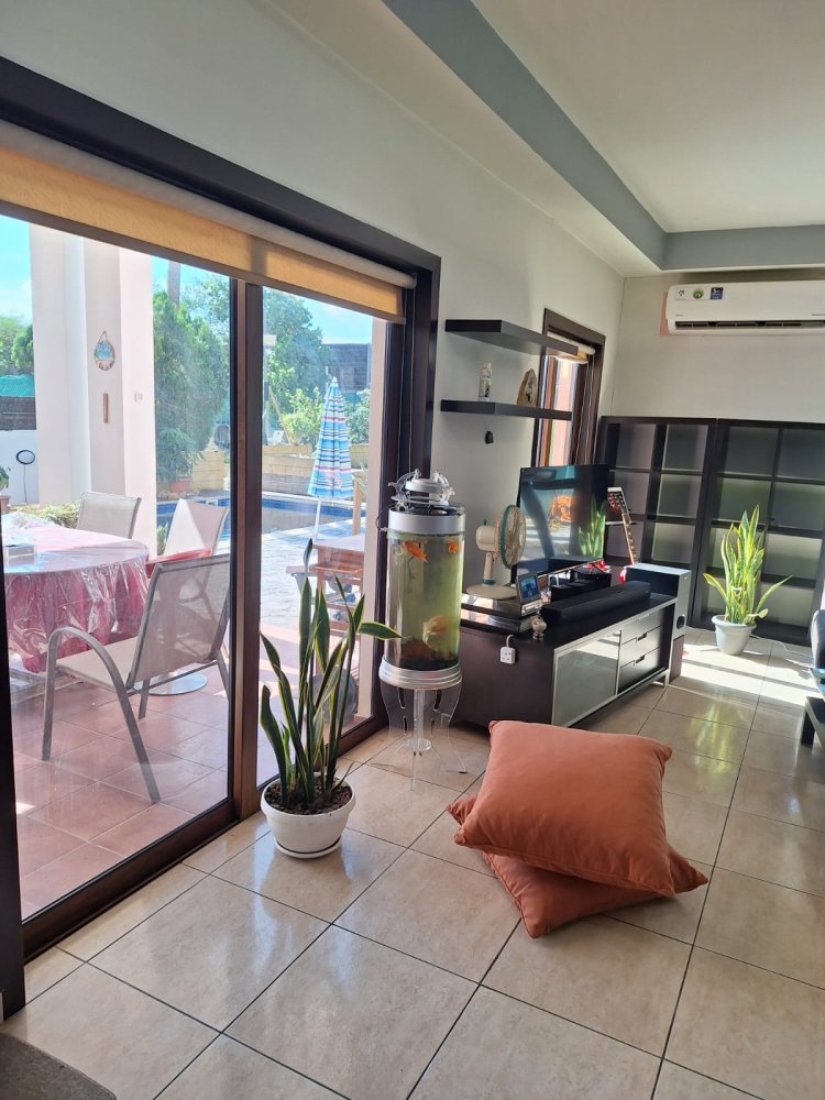 4 chambres Villa à Alampra, Nicosia, Chypre No. 62659