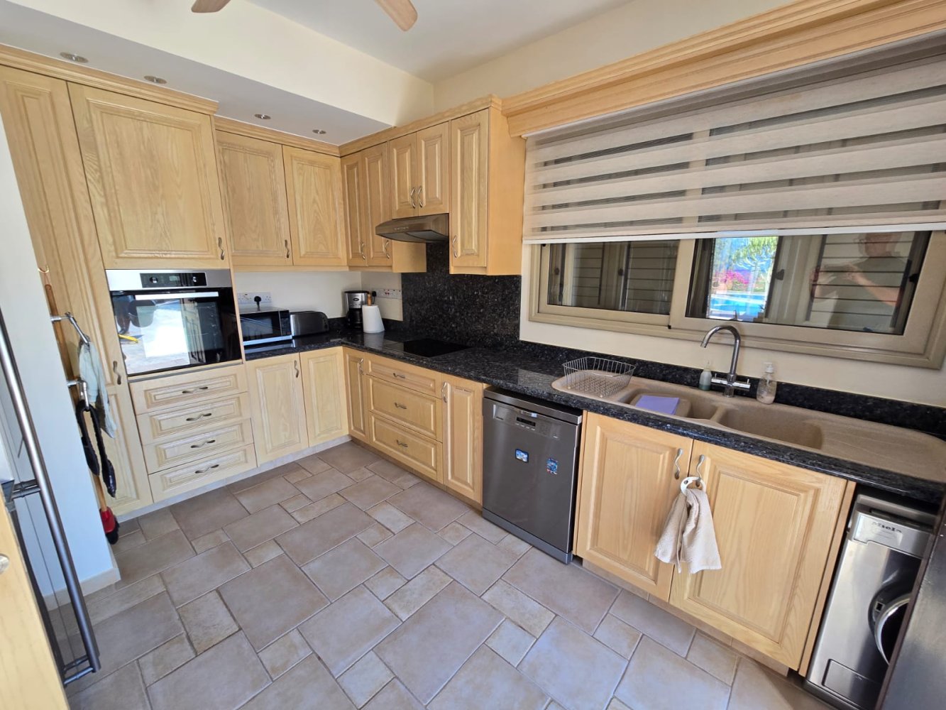 4 bedrooms Villa in Pegeia, Paphos, Cyprus No. 61478