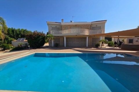 4 bedrooms Villa in Pegeia, Paphos, Cyprus No. 61478