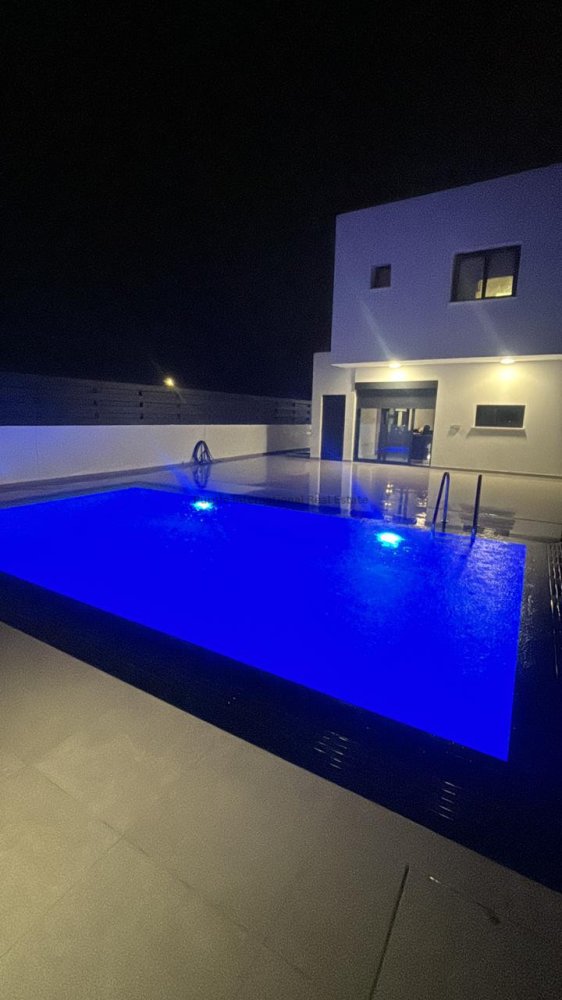 3 dormitorios Villa en Larnaka, Chipre No. 58950