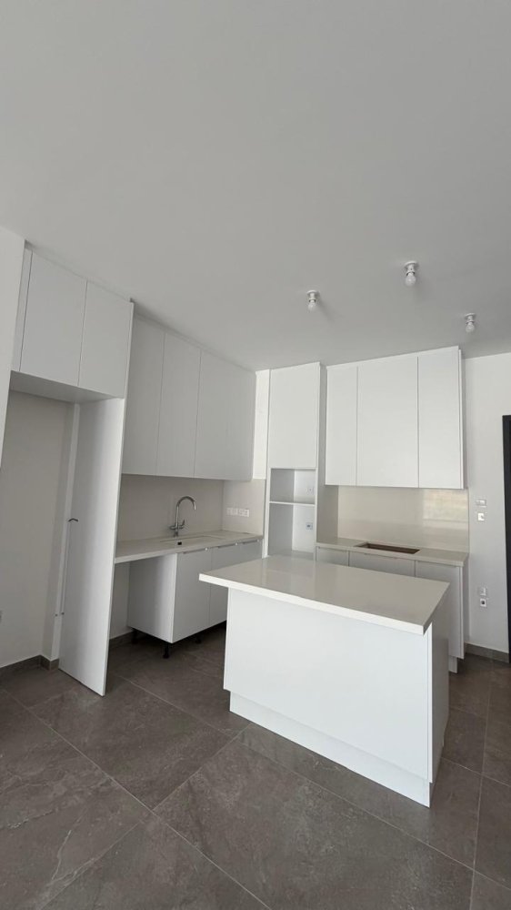 3 dormitorios Apartamento en Limassol, Chipre No. 61973