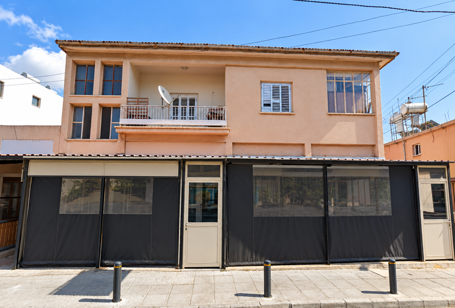 396m2 Commercial property in Kato Polemidia, Limassol, Cyprus No. 62167