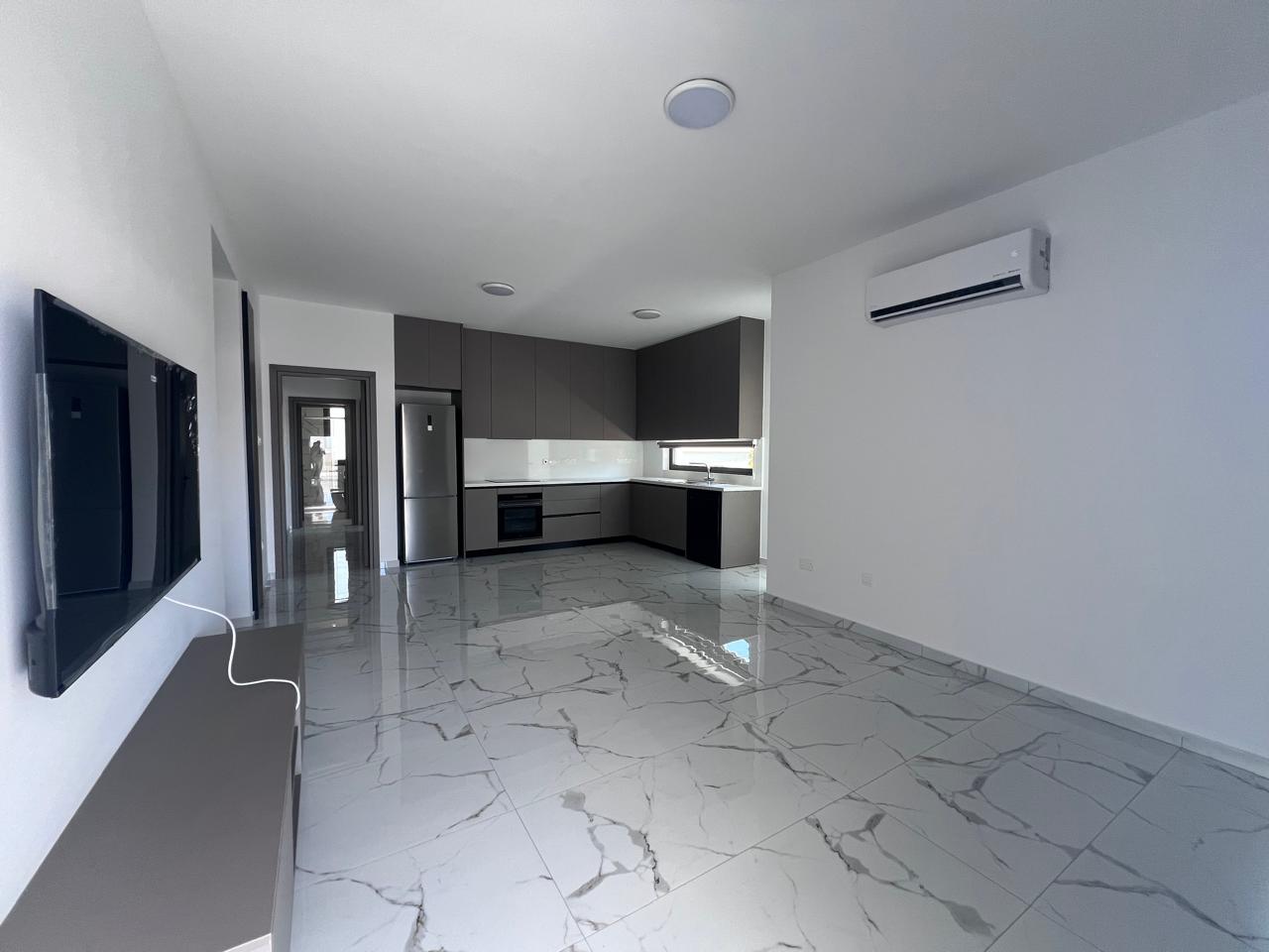 2 bedrooms Apartment in Larnaca, Larnaka, Cyprus No. 61494
