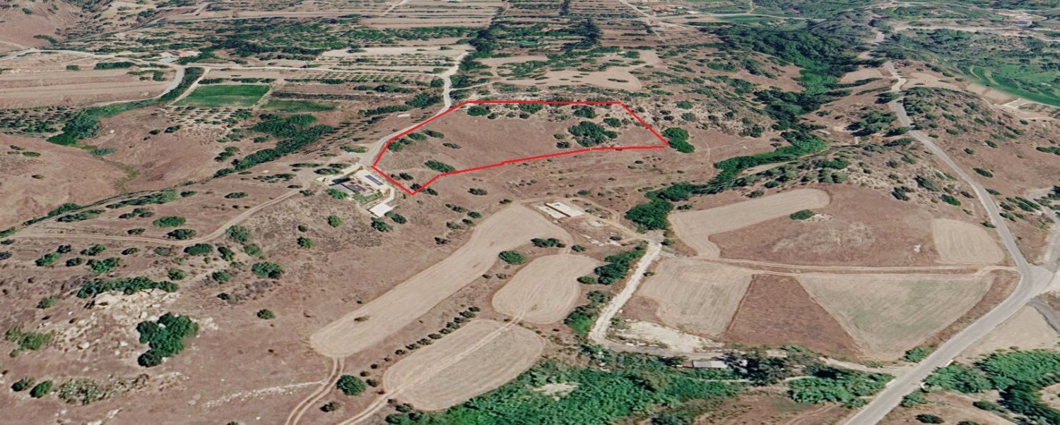 10703m2 Terrain à Foinikaria, Limassol, Chypre No. 61655