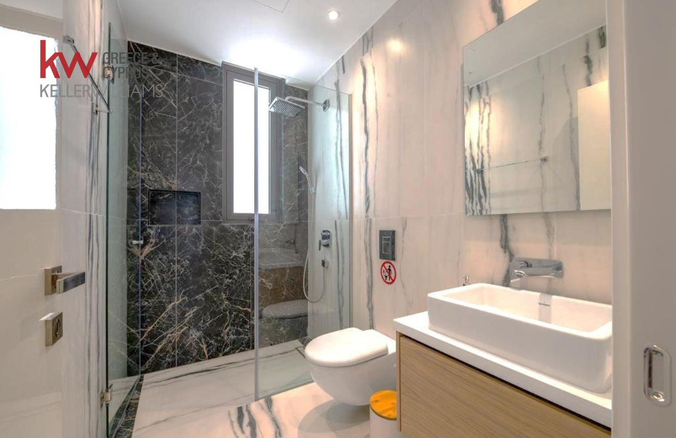 3 bedrooms Villa in Chloraka, Paphos, Cyprus No. 61112