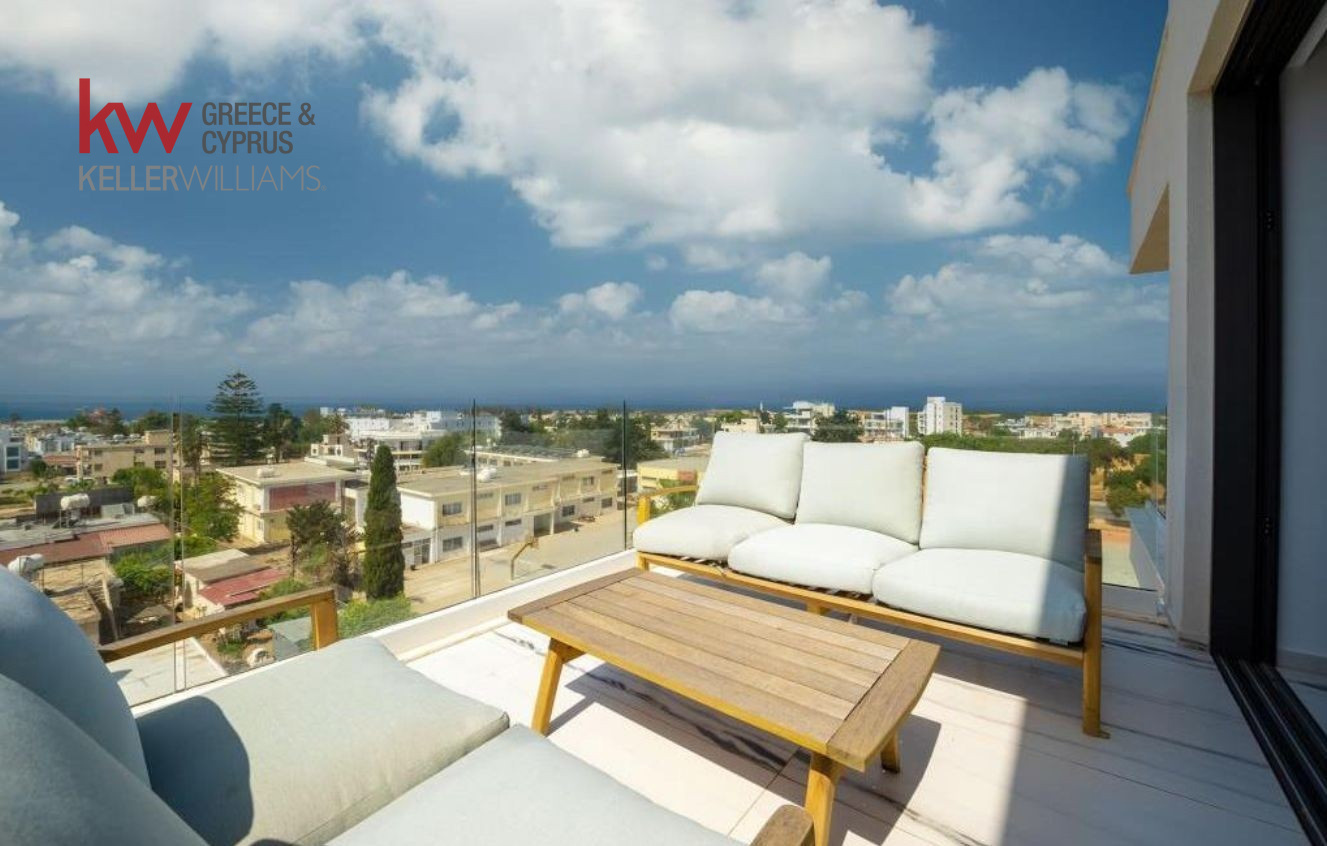 3 bedrooms Villa in Chloraka, Paphos, Cyprus No. 61112