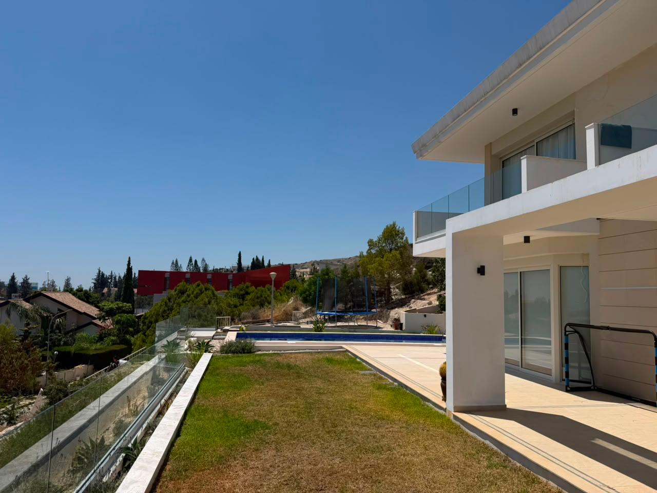 5 bedrooms Villa in Agios Tychonas, Limassol, Cyprus No. 61627