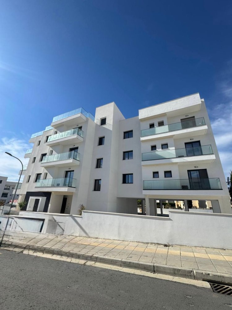 2 bedrooms Apartment in Agios Athanasios, Limassol, Cyprus No. 61574