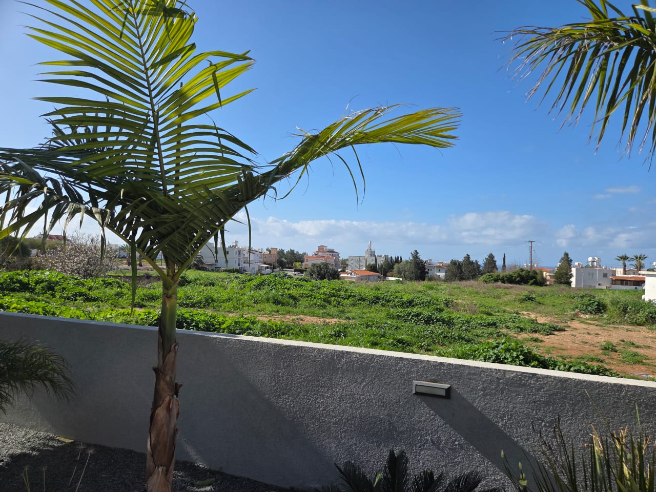 4 bedrooms Bungalow in Empa, Paphos, Cyprus No. 61337