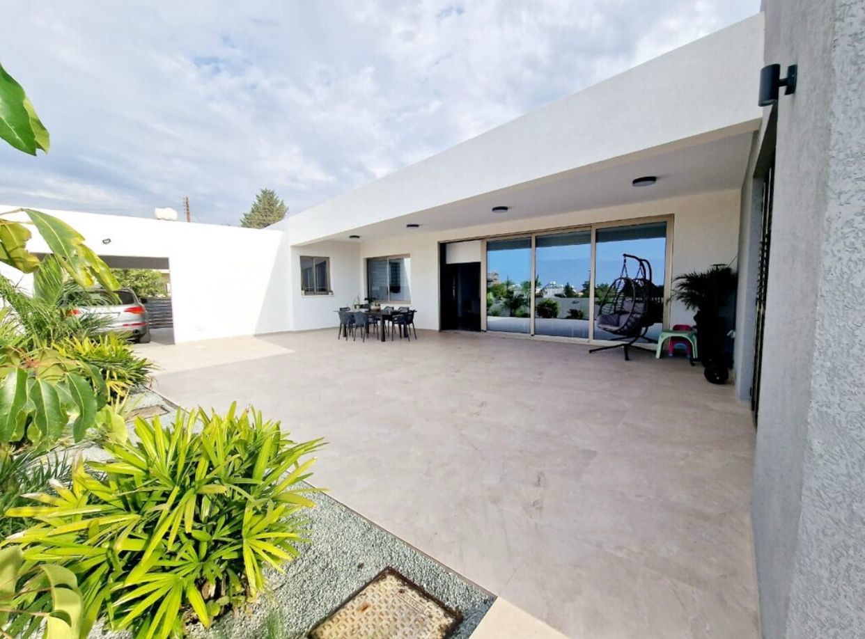 4 bedrooms Bungalow in Empa, Paphos, Cyprus No. 61337