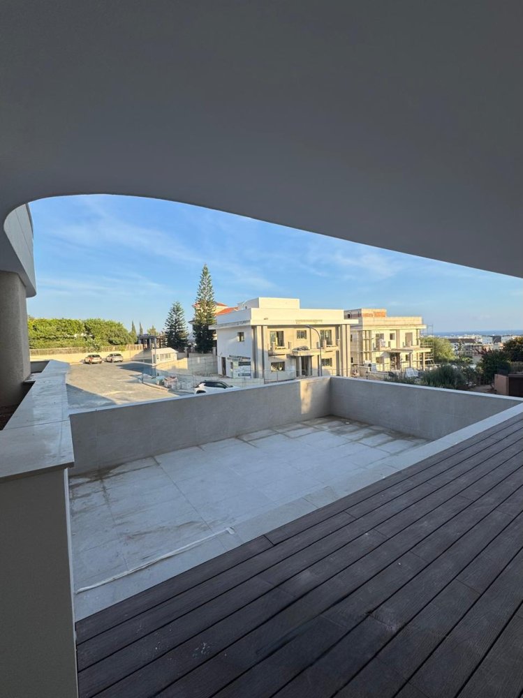 2 bedrooms Apartment in Germasogeia, Limassol, Cyprus No. 62142