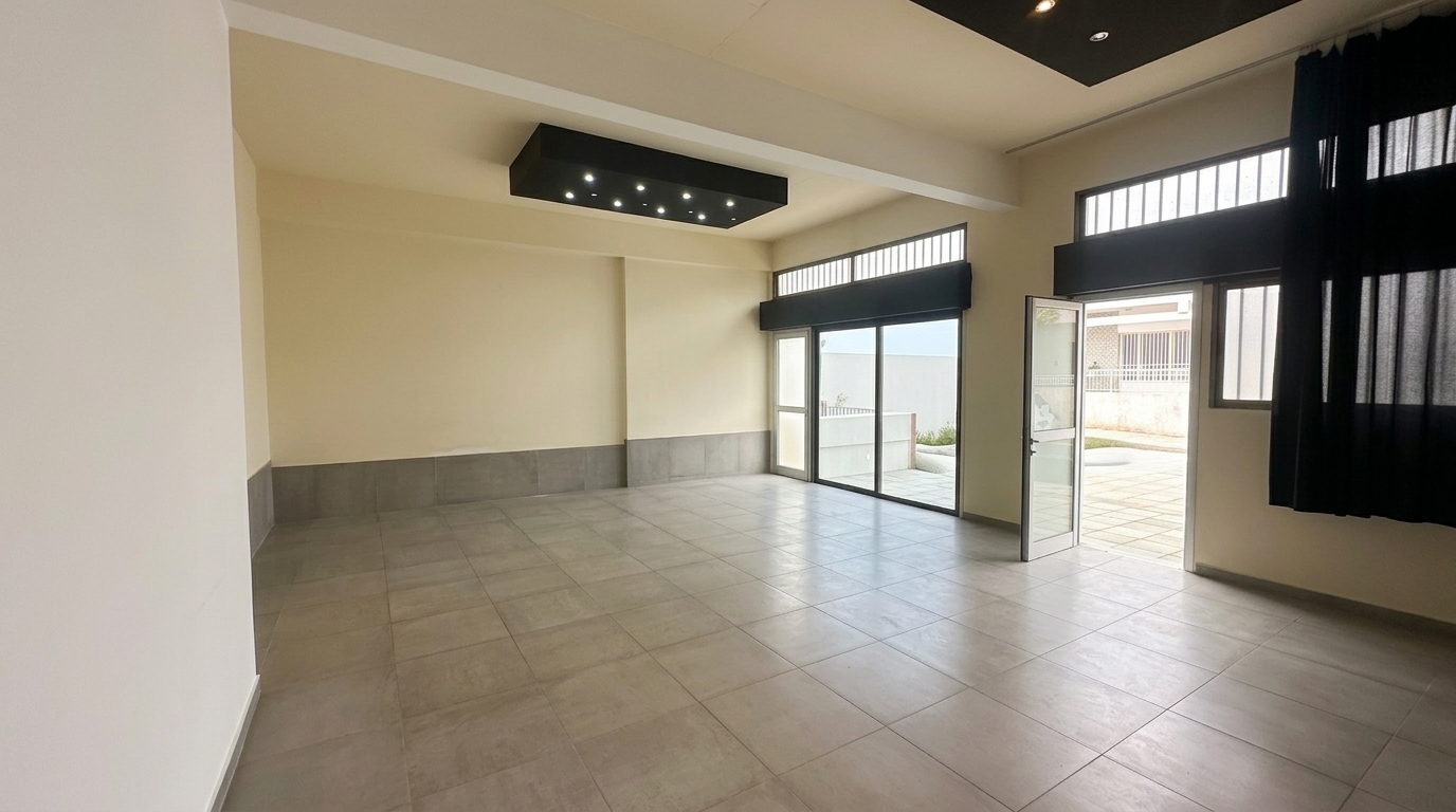 150m2 Propriété commerciale à Omonoia, Limassol, Chypre No. 62701