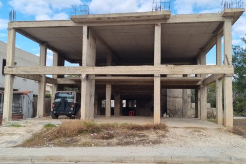 725m2 Land in Paphos, Cyprus No. 61030
