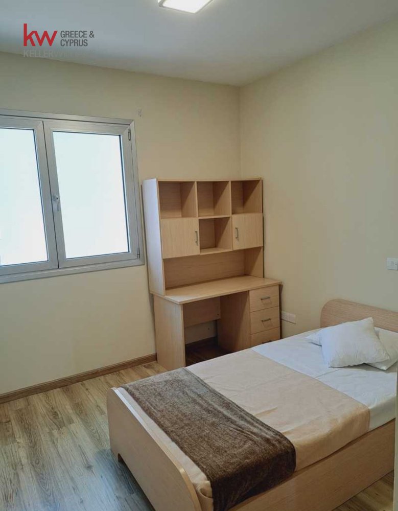 Квартира с 3 спальнями в Ларнака, Кипр № 40155