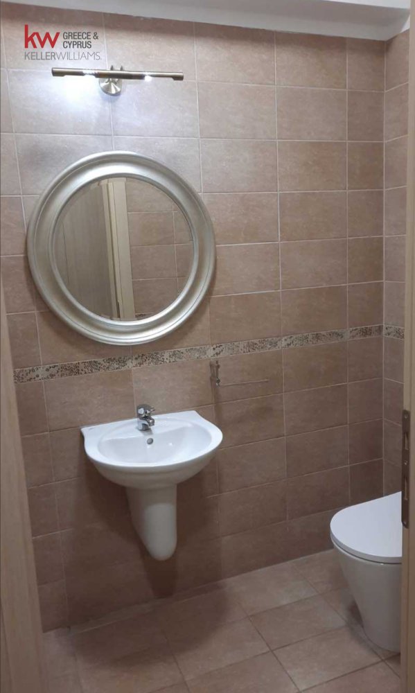 Квартира с 3 спальнями в Ларнака, Кипр № 40155