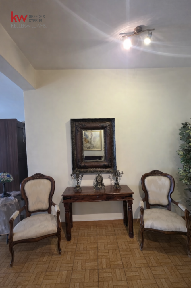 8 chambres Bâtiment à Aglandjia, Nicosia, Chypre No. 51814