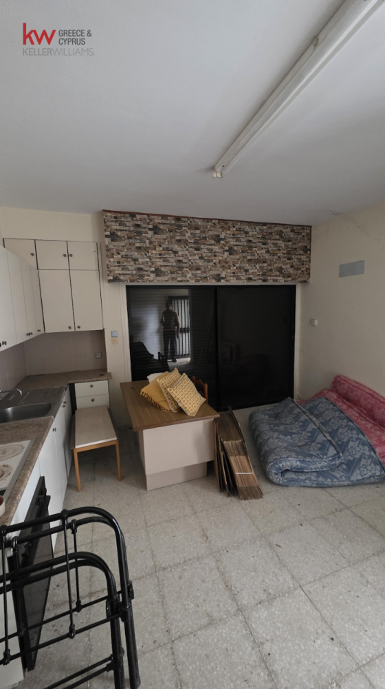 8 chambres Bâtiment à Aglandjia, Nicosia, Chypre No. 51814