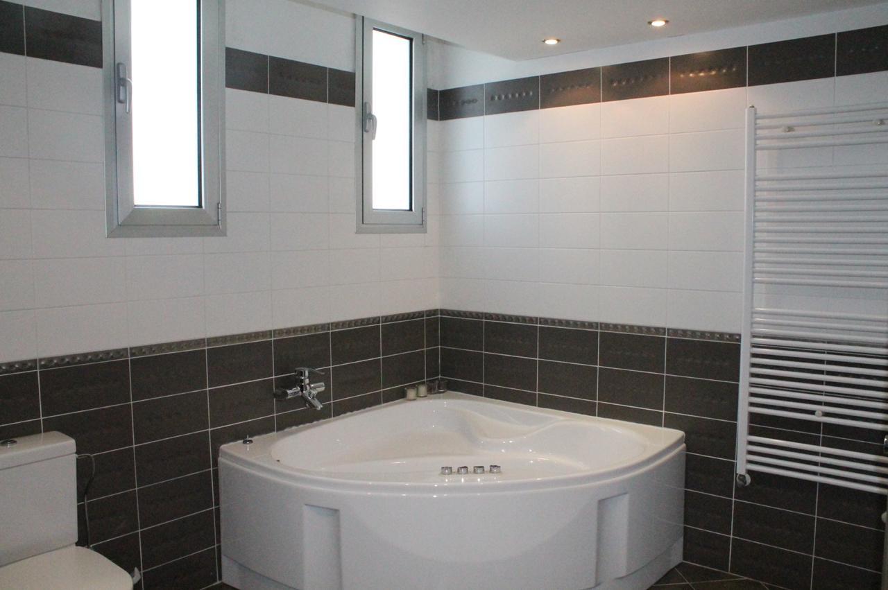5 bedrooms Villa in Anavargos, Paphos, Cyprus No. 61040