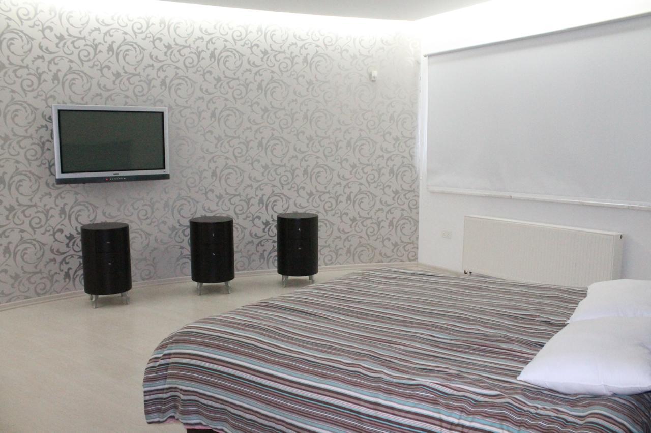5 bedrooms Villa in Anavargos, Paphos, Cyprus No. 61040