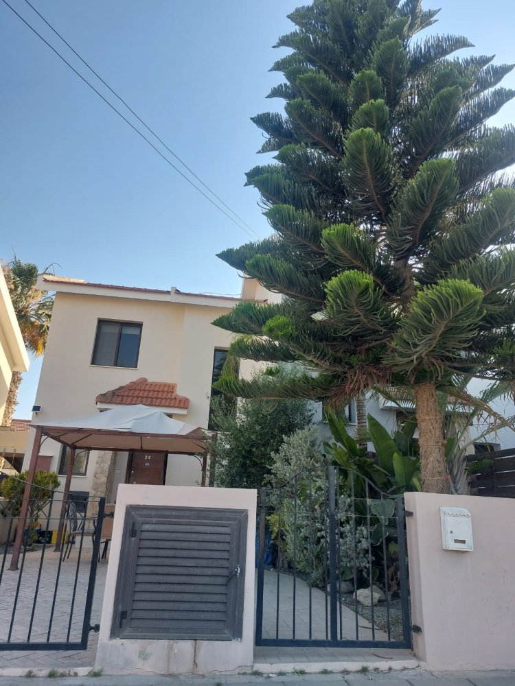 2 bedrooms Townhouse in Pyla, Larnaka, Cyprus No. 60541
