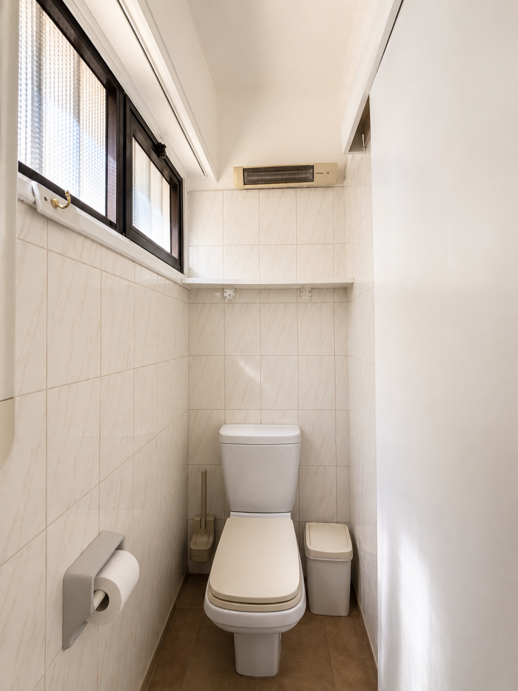 3 bedrooms Apartment in Larnaca, Larnaka, Cyprus No. 62365
